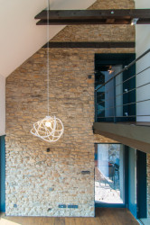 Dům pro Vysočinu, Radek Hadrbolec