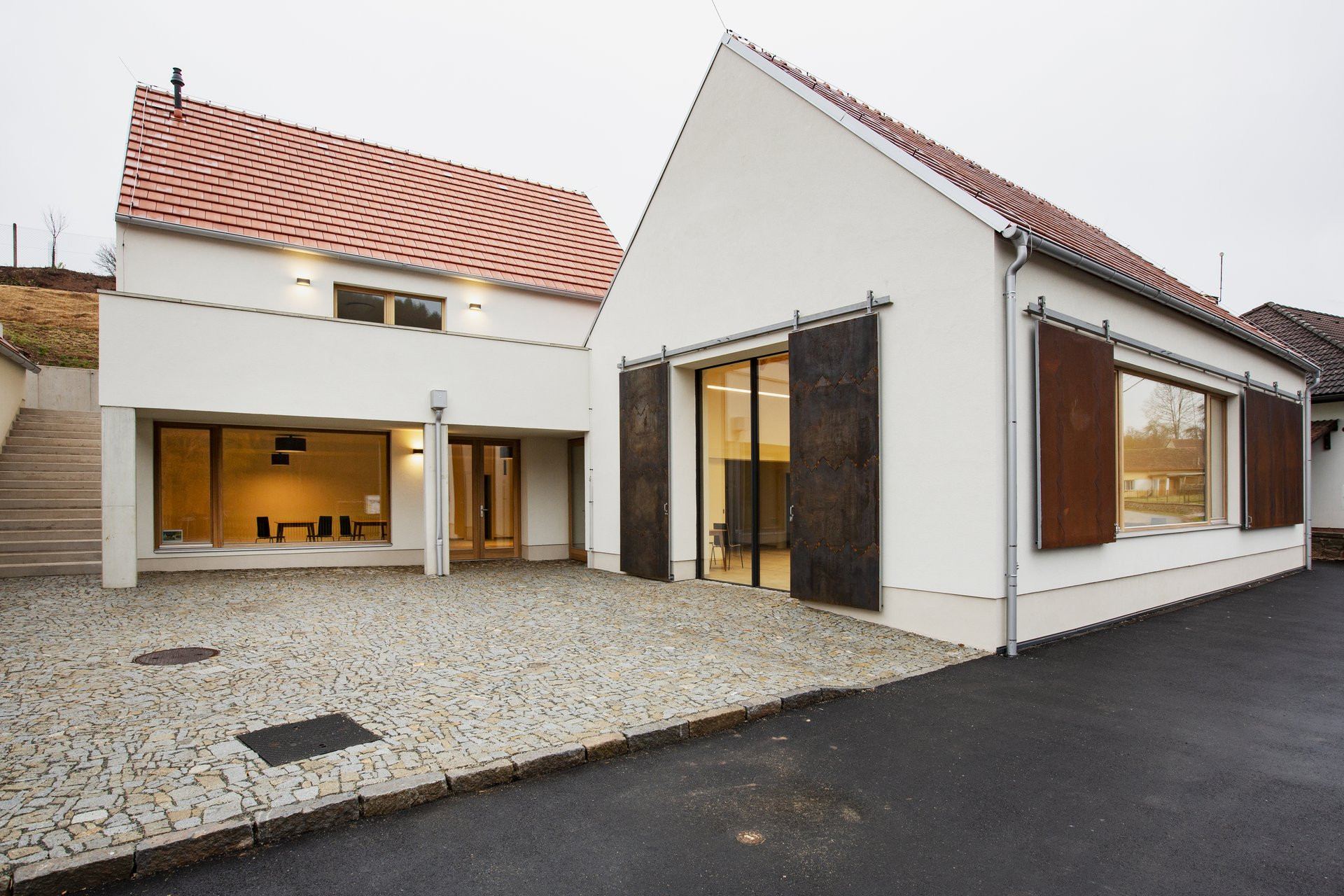 Rekonstrukce Obecního domu v obci Skalička. Ing. arch. Soňa Urbánková, 2021