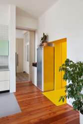 Rekonstrukce domu v Jindřichově Hradci od Matěje Šebka a Martina Petříka: Ty architekti pojali jako moderní a jasně rozpoznatelné intervence.