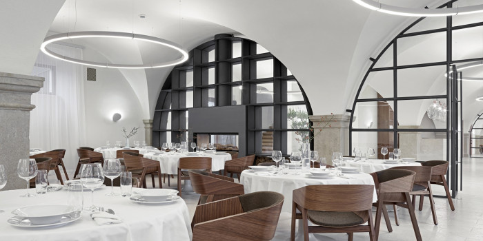 Transformace barokní sýpky ve Velkých Pavlovicích na hotel Lotrinský, EA architekti