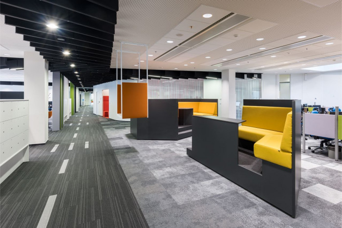 monom, Kanceláře firmy BlueLink – foto