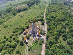 Věž Doubravka, Huť architektury Martin Rajniš