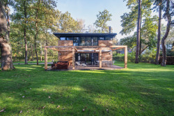 Architektka Tereza Čudová Ajmová zrekonstruovala dřevostavbu na Nymbursku.