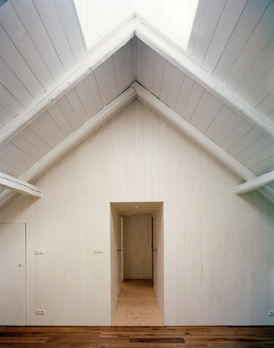 ov-a, Rekonstrukce chalupy v Tupadlech – foto