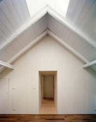 ov-a, Rekonstrukce chalupy v Tupadlech – foto