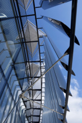 Kongresové centrum ve Zlíně, AI - DESIGN (Eva Jiřičná, Petr Vágner), 2002-2011.