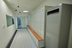 Konverze bývalé sklářské haly v Josefově Dole na víceúčelové středisko volného času od kanceláře Architektura s.r.o.