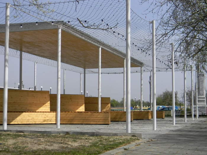 +48 Grupa Projektowa, Vladimír Balda, Jiří Žid, Pavilon na nábřeží Dněpru – foto