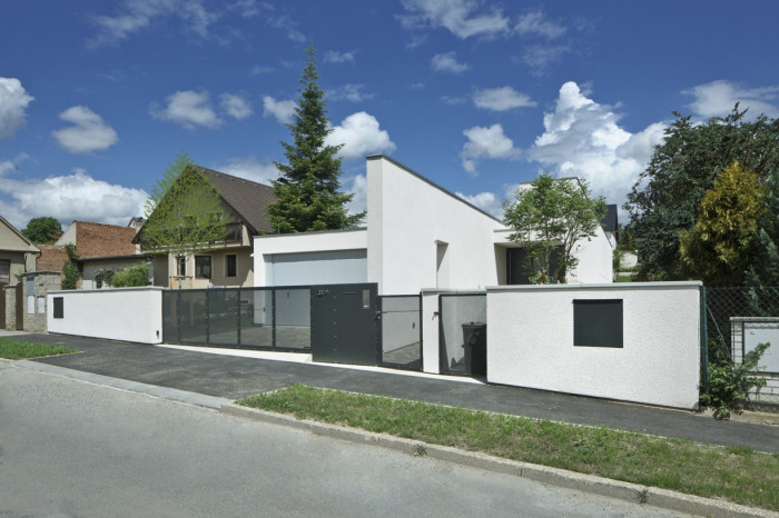 Rodinný dům Benešov, Holiš + Šochová architekti