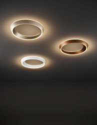 Svítidla Tidal v provedení terra, champagne a bílé. Pro Lodes jej navrhlo Studio Needs.