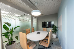 Zasedací místnosti byly vybaveny pohodlnými křesly Harmony Modern od LD Seating.