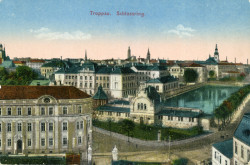 Kolorovaná pohlednice, po roce 1900.