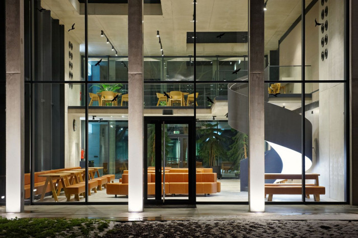 IO Studio, Dostavba atria Provozně ekonomické fakulty ČZU v Praze – foto