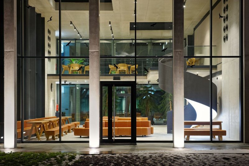 IO Studio, Dostavba atria Provozně ekonomické fakulty ČZU v Praze – foto