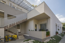 Bytový dům Terasy v Bělé pod Bezdězem, Archa.