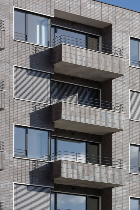 Polyfunkční dům Bratislavská, RAW