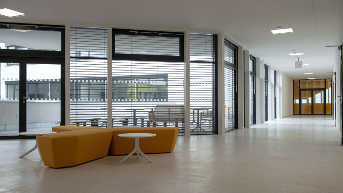 Přístavba ZŠ DR. E. Beneše, Med Pavlík architekti - foto