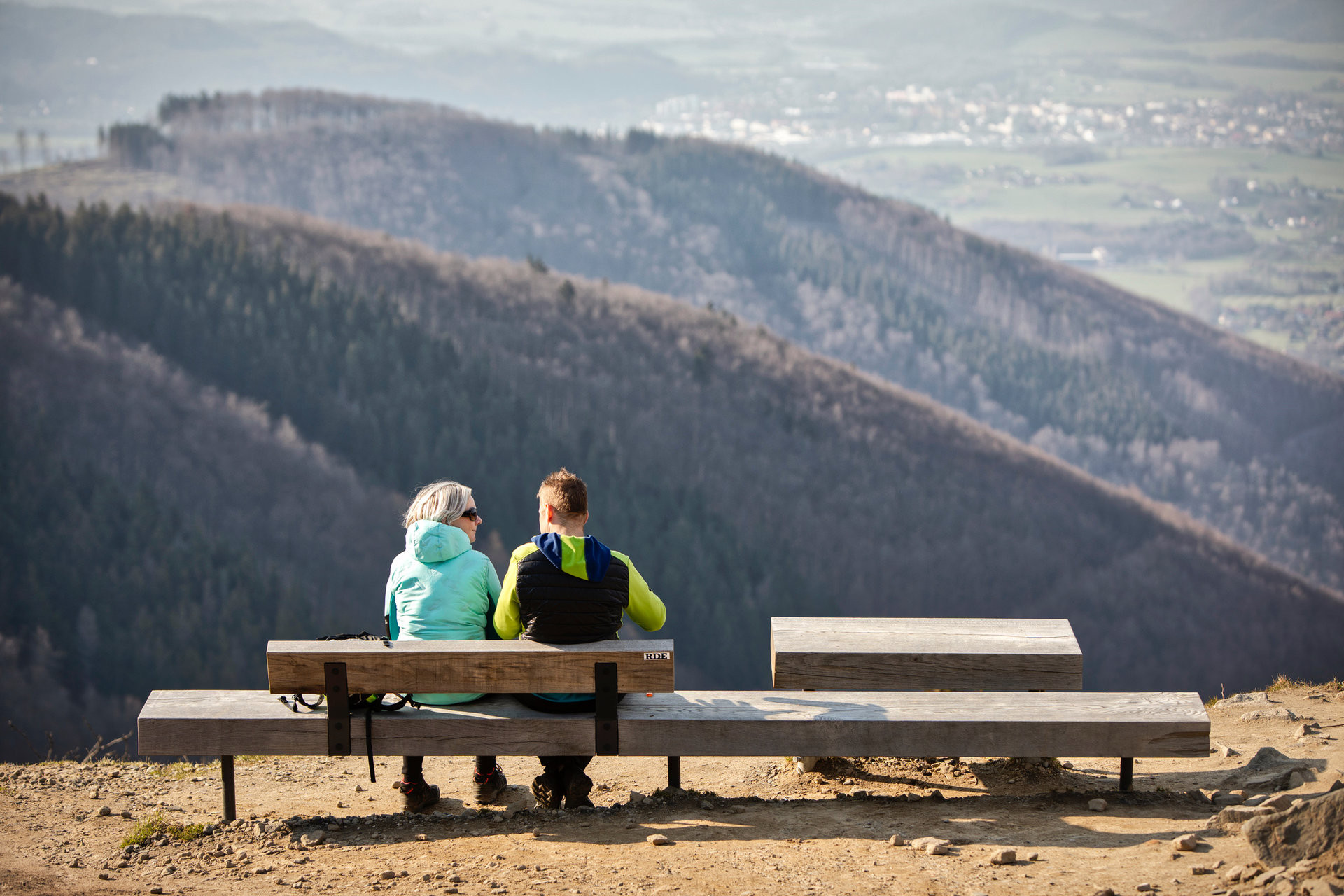 Městský a vesnický mobiliář VALOVERDA