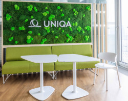 Wiesner-Hager vybavil kanceláře společnosti UNIQA ve Vídni s ohledem na udržitelnost a recyklaci