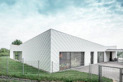 Základní škola s družinou ve francouzském městečku Otterswiller