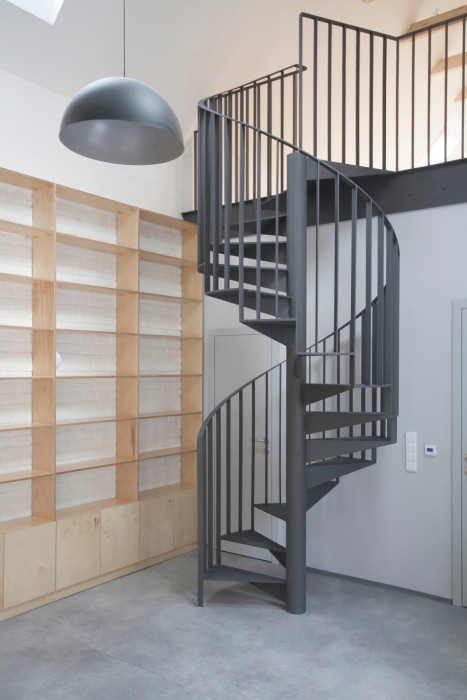 Obecní knihovna ve Statenicích, majo architekti / Jan Jaroš, Martin Poláček.