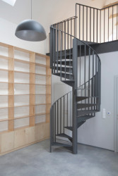 Obecní knihovna ve Statenicích, majo architekti / Jan Jaroš, Martin Poláček.