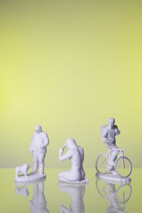 Objev roku: Monika Martykánová / kolekce porcelánových sošek Alegorie Covidu