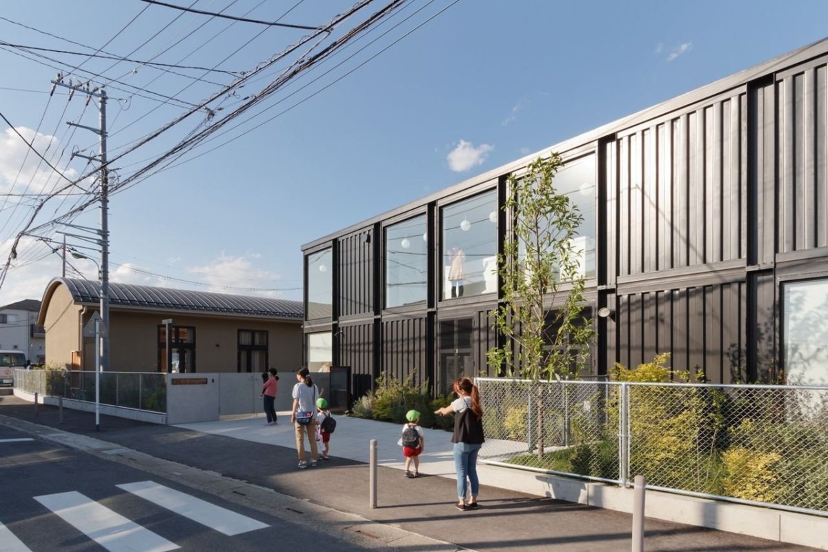 HIBINOSEKKEI + Youji no Shiro, OA Kindergarten – foto