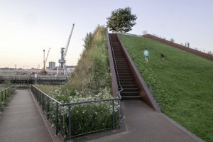 O tom, jak se dají proměňovat nevyužitá místa ve městech promluví Martin Schmitz z berlínského ateliéru LOIDL Landscape Architects.