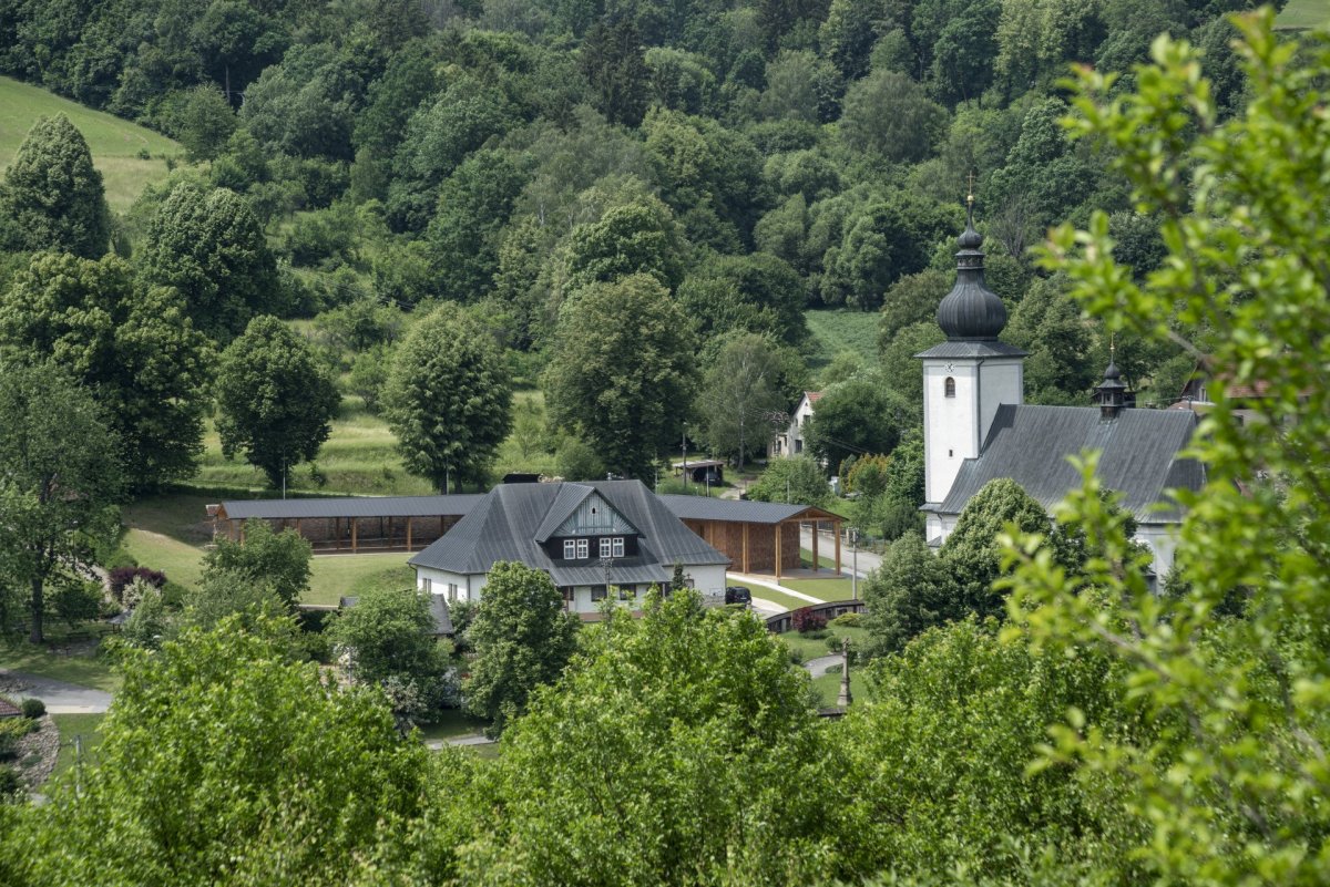 Farní centrum v Lidečku od architektonického studia AEIOU