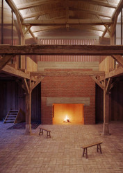 Thomas Kröger Architekten, rekonstrukce stodoly ve Fergitz, foto