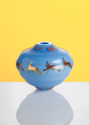 Mezi vybrané autory, kteří se představí na milánském Design Weeku, patří také sklářský výtvarník a designér František Jungvirt