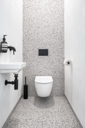 Iveta Langerová architekti navrhli rekonstrukci pražského rodinného domu, který se otevírá zeleni