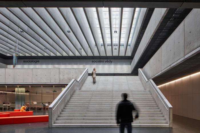 Fakulta humanitních studií od studia Kuba & Pilař architekti