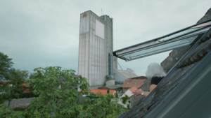 Síla sila / Alle os og siloen / The Silo and Us (Carina Randløv, 2026)