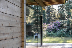 Obytný prostor se plynule propojuje s terasou