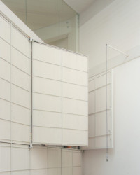 Španělské studio Ateinza Maure Arquitectos zrekonstruovalo starou stavbu ve Španělsku. Kamenný objekt nově slouží jako prázdninový dům