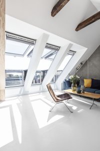 Střešní balkon Velux Cabrio.