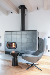 Kachlová kamna mohou mít i osobitý výraz