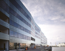 Univerzitní budova, Malmö, 2003–2005