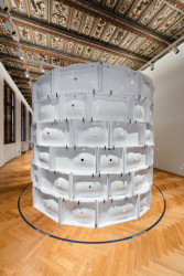 Společnost Ravak bude součástí festivalu designu a módy Designblok. Expozici navrhlo duo Vrtiška & Žák.