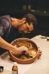 Xavier Mañosa, Reflections on Light