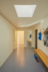 Proměna hospodářské usedlosti s mlýnem na Slovensku od RDTH architekti