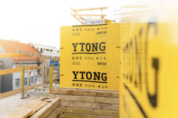 Při jeho výstavbě byly k vyzdění stěn a příček použity pórobetonové tvárnice Ytong a vápenopískové tvárnice Silka včetně velkoformátových prvků Ytong Jumbo a Silka Tempo.