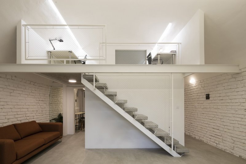 Vault 42, studio Raketoplán