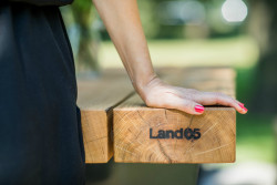 Pilotní projekt piknikových míst v pražské Stromovce, Land 05 / Martina Forejtová