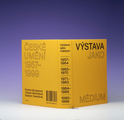 Grafický designér roku: Adéla Svobodová / grafické zpracování katalogu Móda v modré