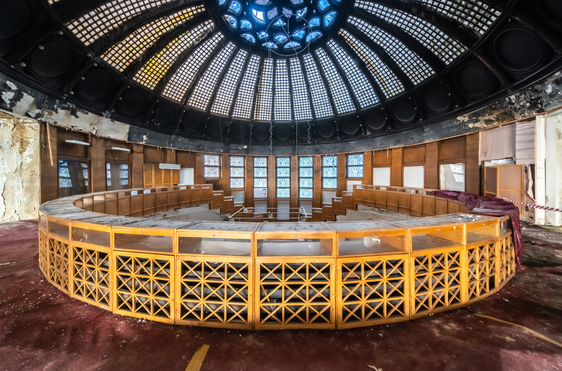 Dnešní stav obchodního domu Breda v Opavě