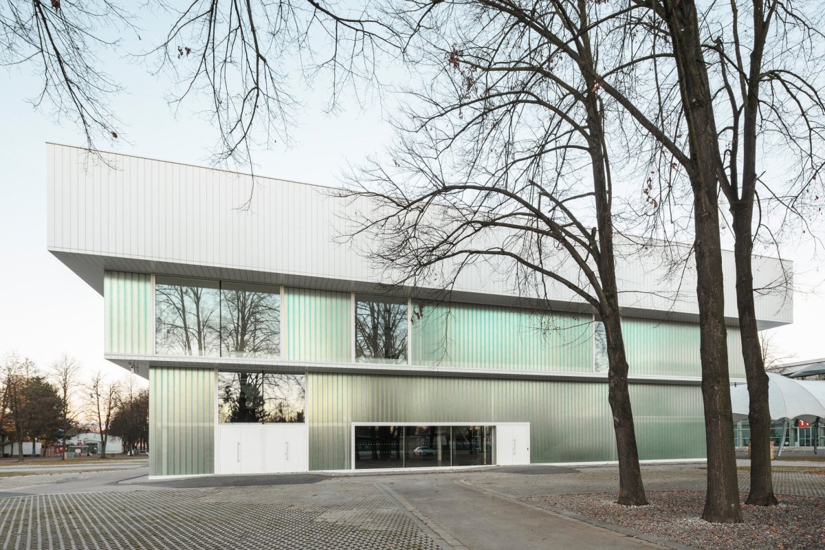 Přestavba pavilonu Z v Českých Budějovicích od studia A8000