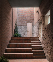 Clos Pachem Winery 1507 od studia HARQUITECTES